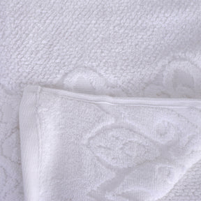 Windsor Antimicrobial Antifungal Zero Twist Fluffy Luxurious Towel