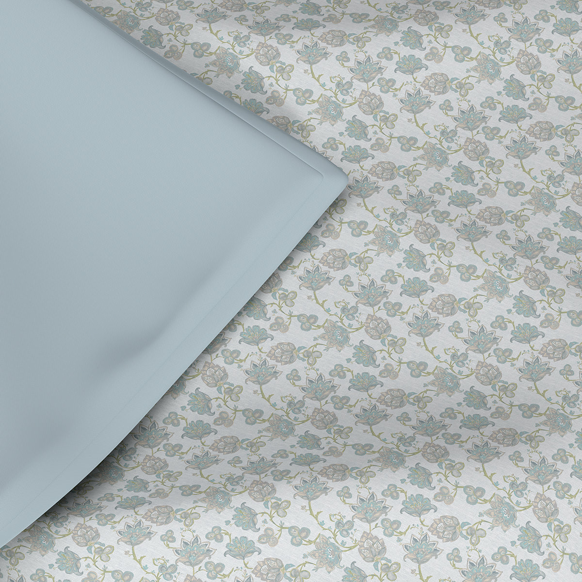 Hermosa Exotic Bouquet Cordelia Blue Quilt