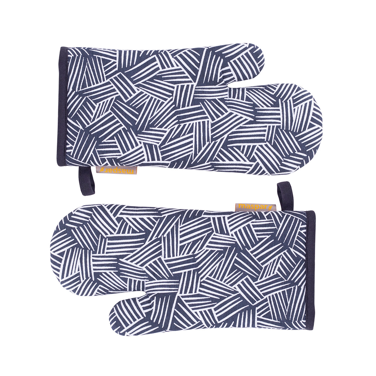 Raw Spikes 100% Cotton Fabric Black/Grey 2PC Oven Mitt Set