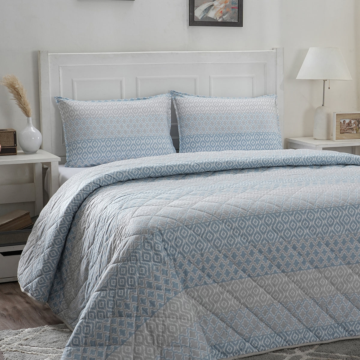 Optimist Bloom Multi Ikat 4PC Quilt/Quilted Bed Cover Set