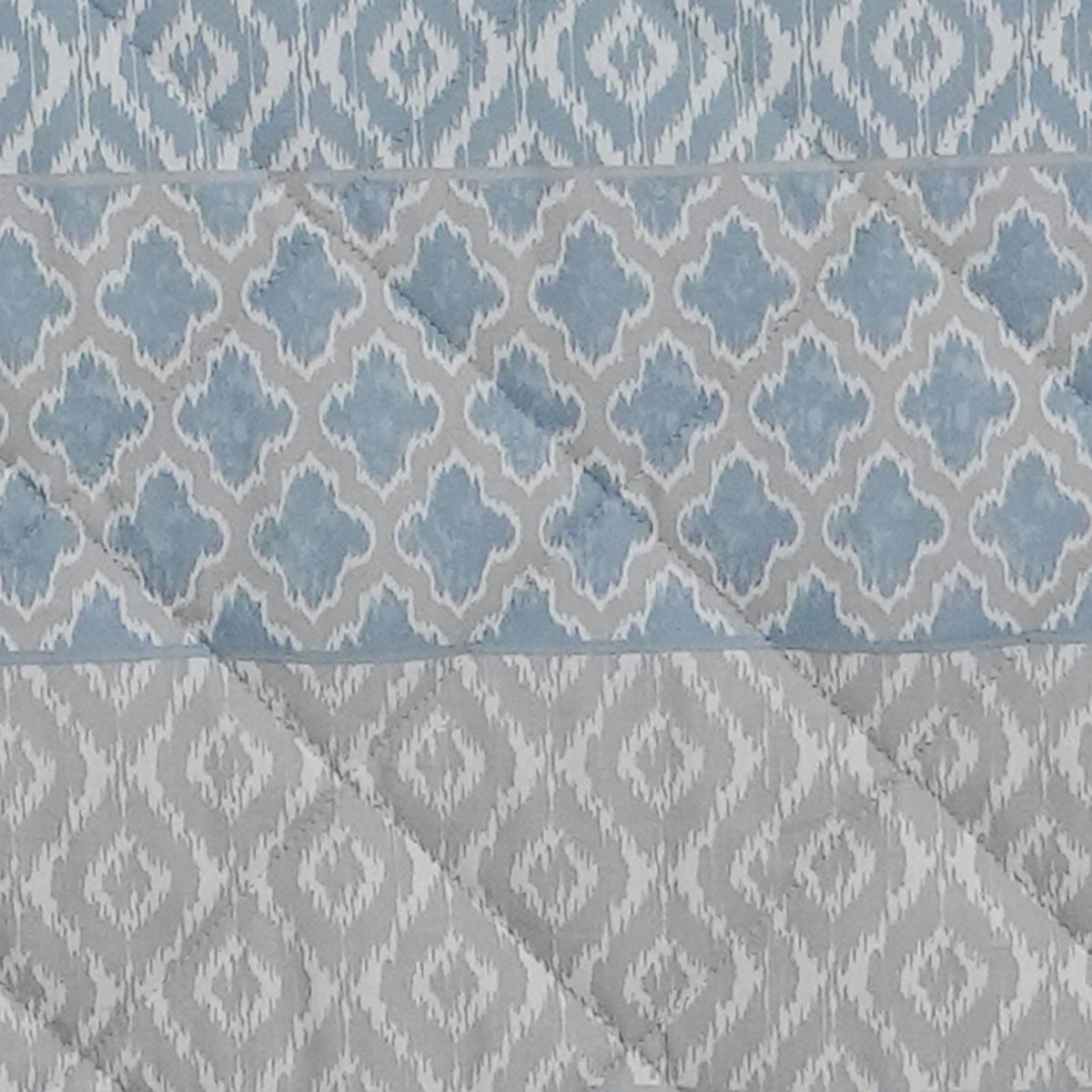 Optimist Bloom Multi Ikat 4PC Quilt/Quilted Bed Cover Set