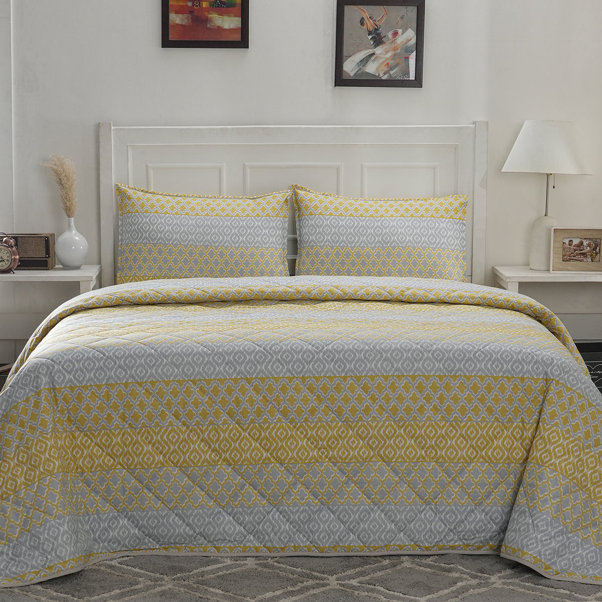 Optimist Bloom Multi Ikat 4PC Quilt/Quilted Bed Cover Set