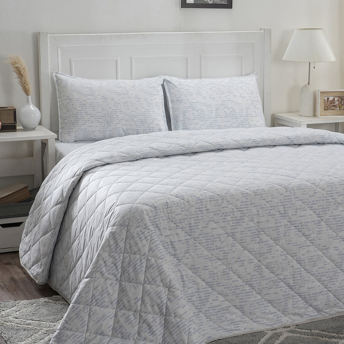 Optimist Bloom Canopus 4PC Quilt/Quilted Bed Cover Set