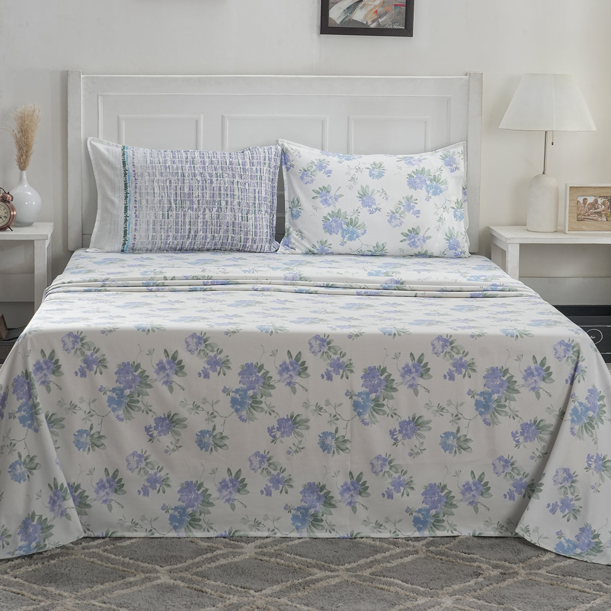 Optimist Bloom 300 TC Isidora 100%Cotton Printed Bed Sheet with Pillow Case