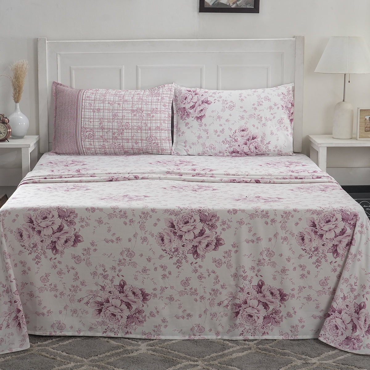 Optimist Bloom Elmer 100% Cotton Printed Bed Sheet with Pillow Case