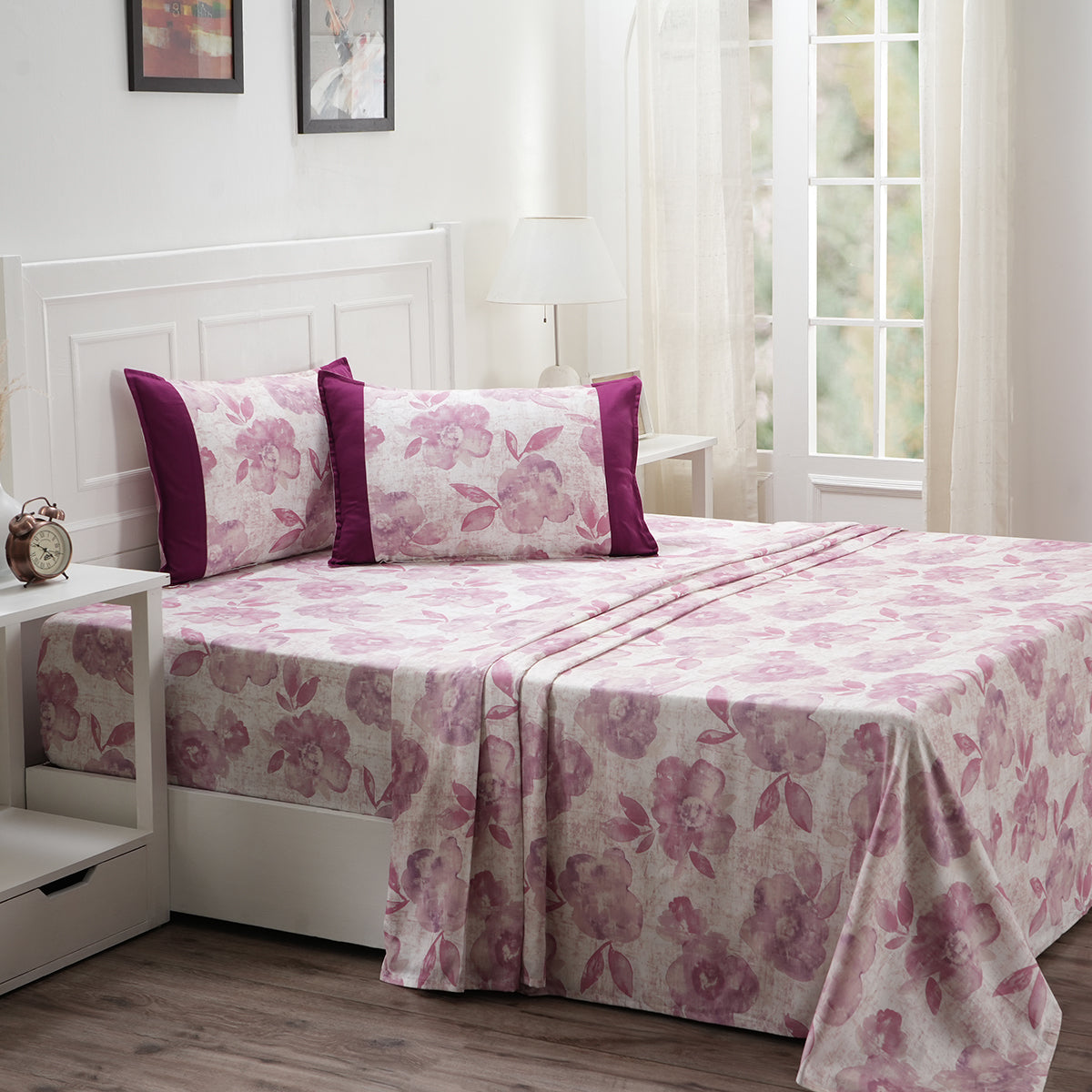 Royal Botanic 200 TC Petals Purple 100% Cotton Bed Sheet With Pillow Case