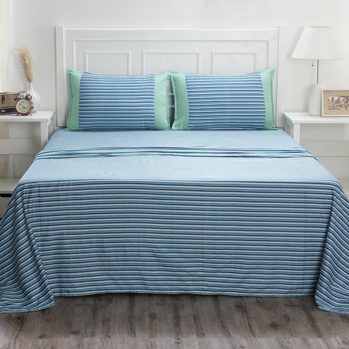 Royal Botanic 200 TC Modern Geo Teal 100% Cotton Bed Sheet With Pillow Case