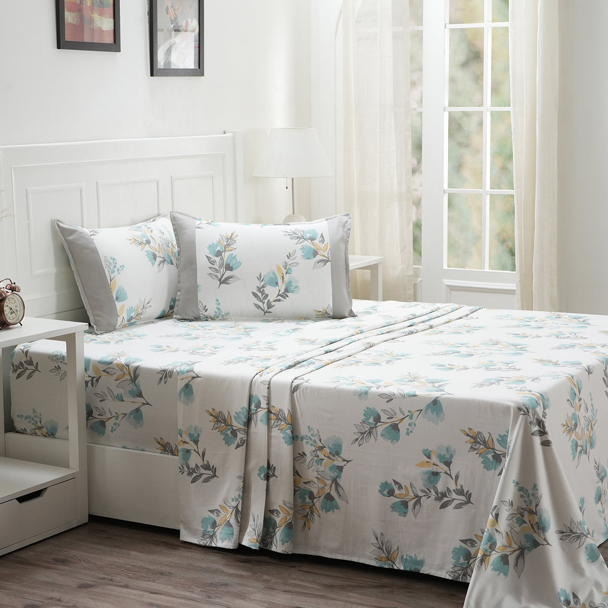 Royal Botanic 200 TC Painted Floral Blue 100% Cotton Bed Sheet With Pillow Case