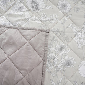 Royal Botanic Outline Floral 4PC Quilt/Quilted Bed Cover Set