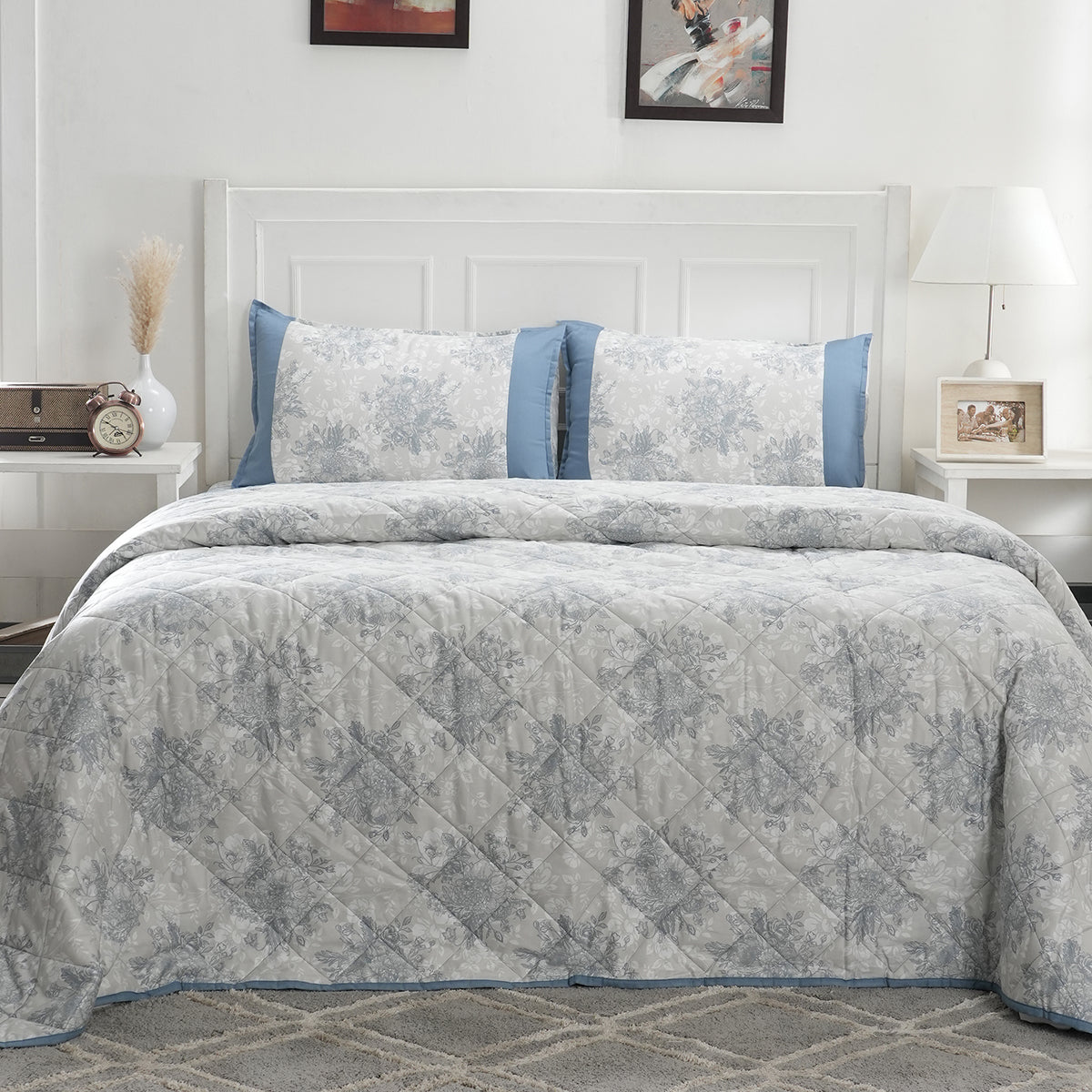 Royal Botanic Azalea Blue 4PC Quilt/Quilted Bed Cover Set