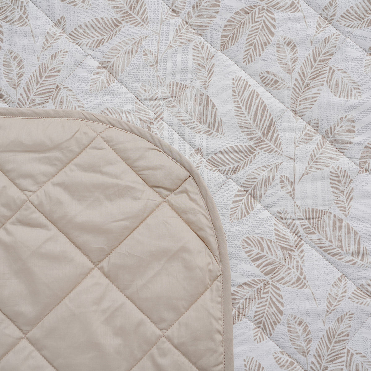 Tranquil Serenity Tropical Texture Neutral Quilt/Quilted Bed Cover