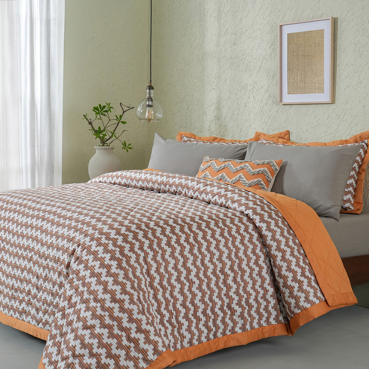 Whimsy Nature Twisty Melange Rust 8pcs Quilt/Quilted Bed Cover