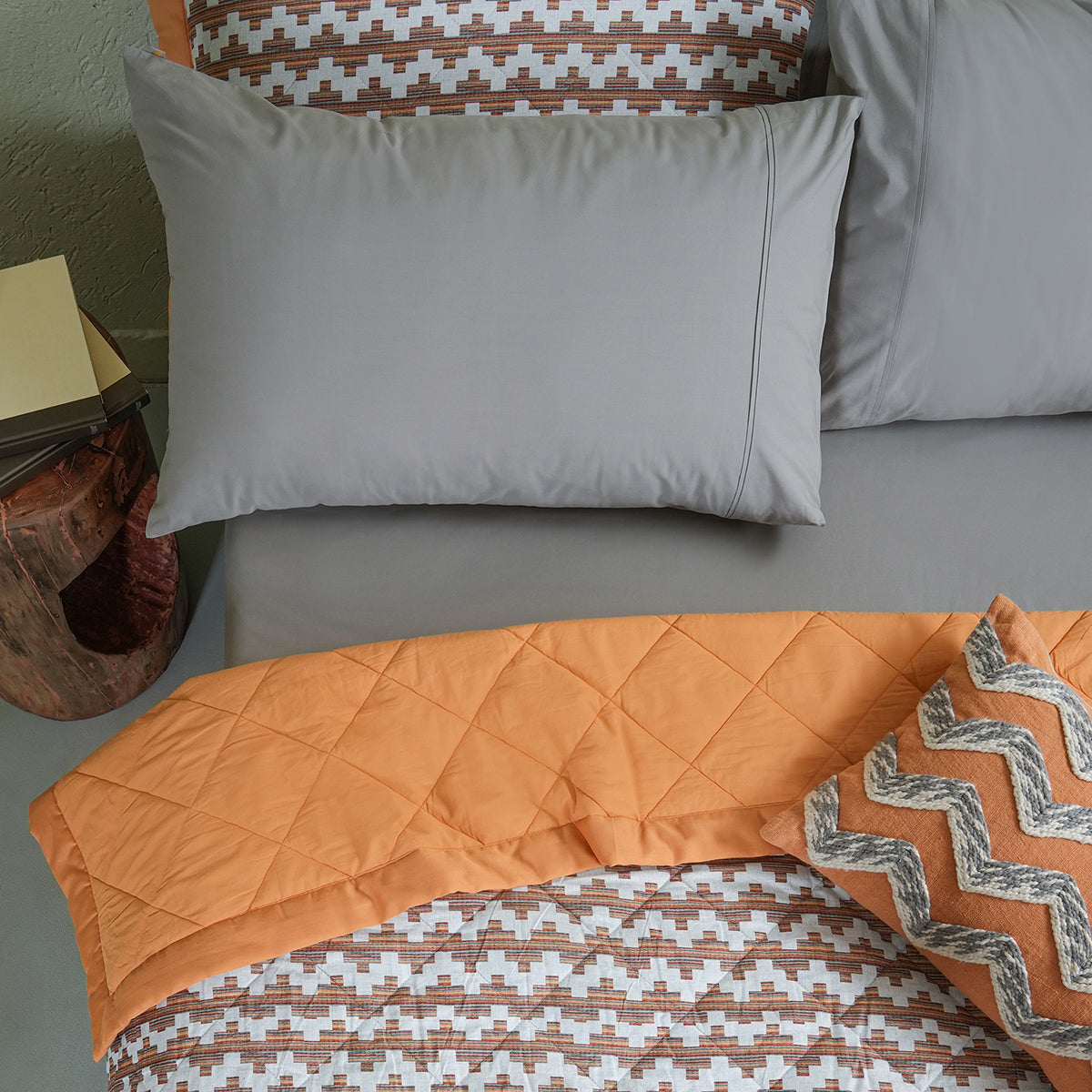 Whimsy Nature Twisty Melange Rust 8pcs Quilt/Quilted Bed Cover