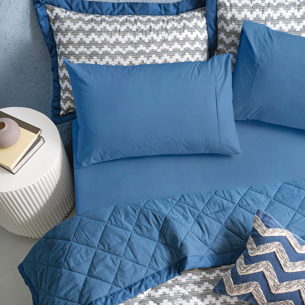 Whimsy Nature Twisty Melange Blue 8pcs Quilt/Quilted Bed Cover