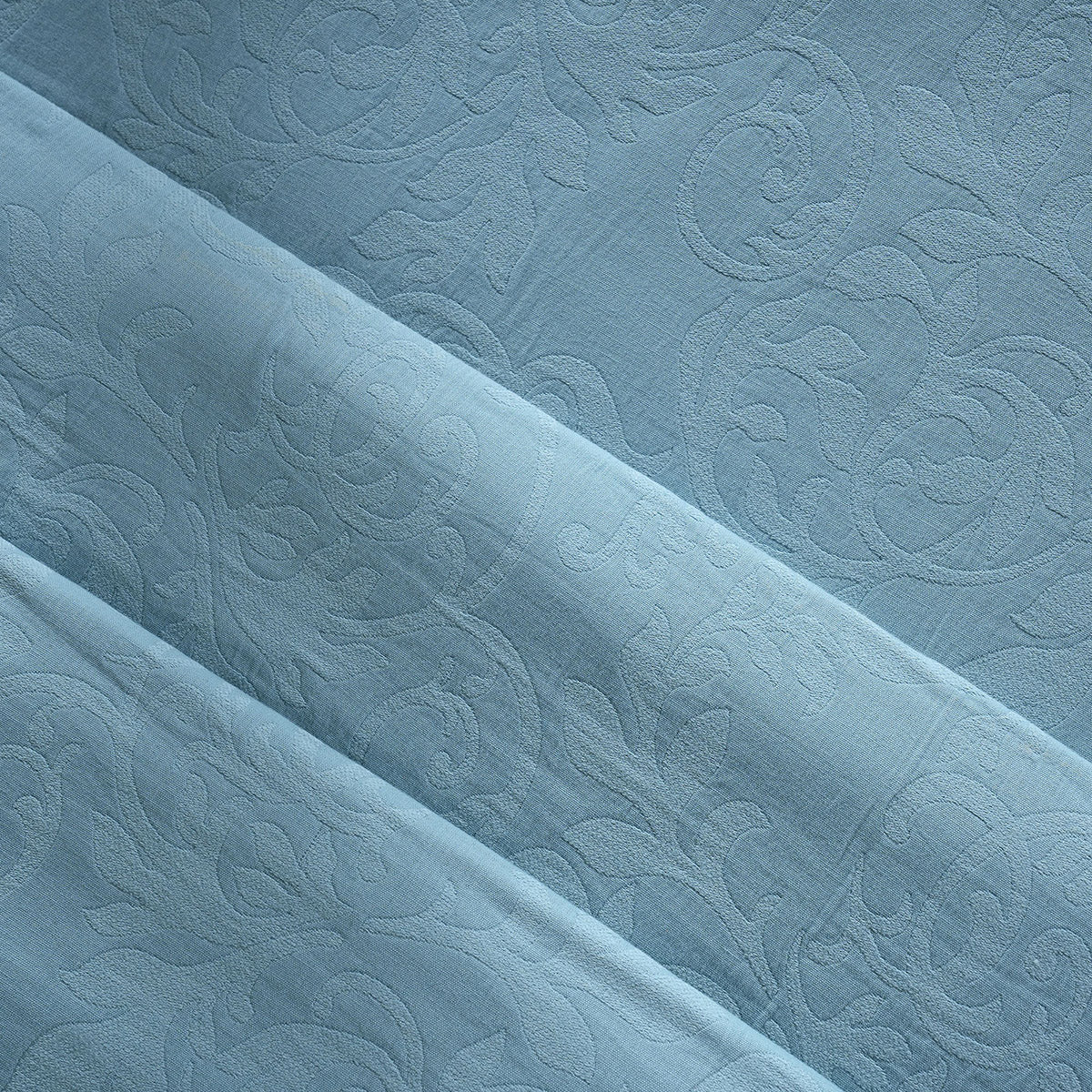 Classical Impression Curly Scroll 100% Cotton Bed Cover Blue