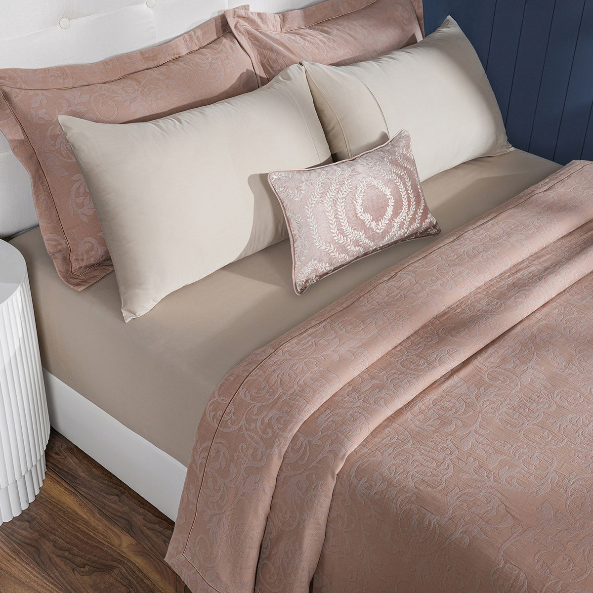 Classical Impression Curly Scroll 100% Cotton 8pcs Bed Cover Set Rust