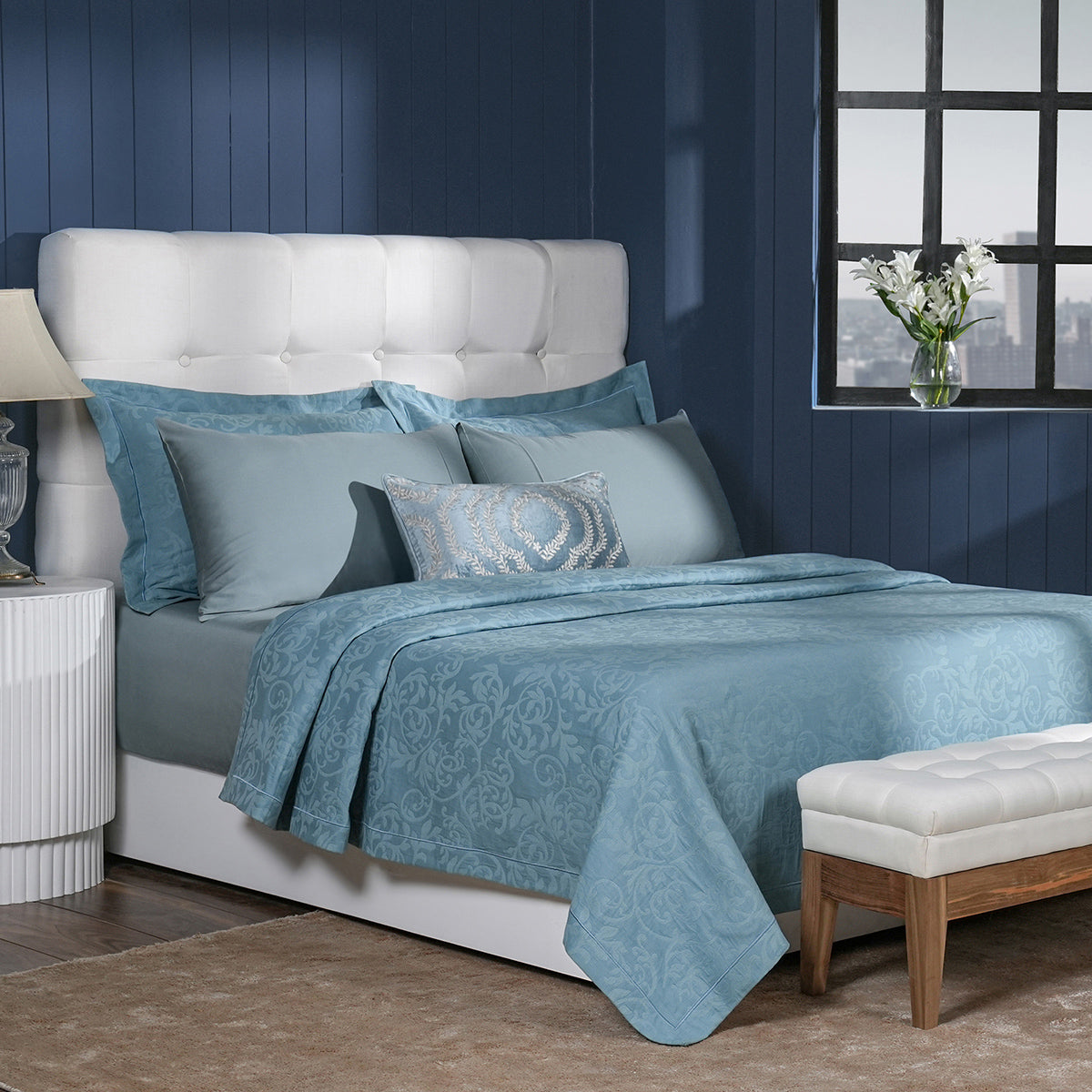 Classical Impression Curly Scroll 100% Cotton 8pcs Bed Cover Set Blue
