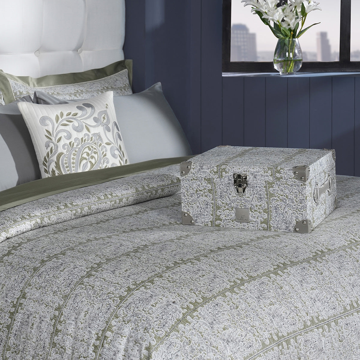 Classical Impression Folkloric 100% Cotton 8pcs Duvet Cover Set Green