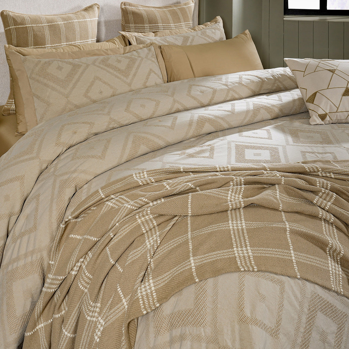 Rurban Elegance Argyl 11 pcs Quilt/Quilted Bed Cover Set Beige