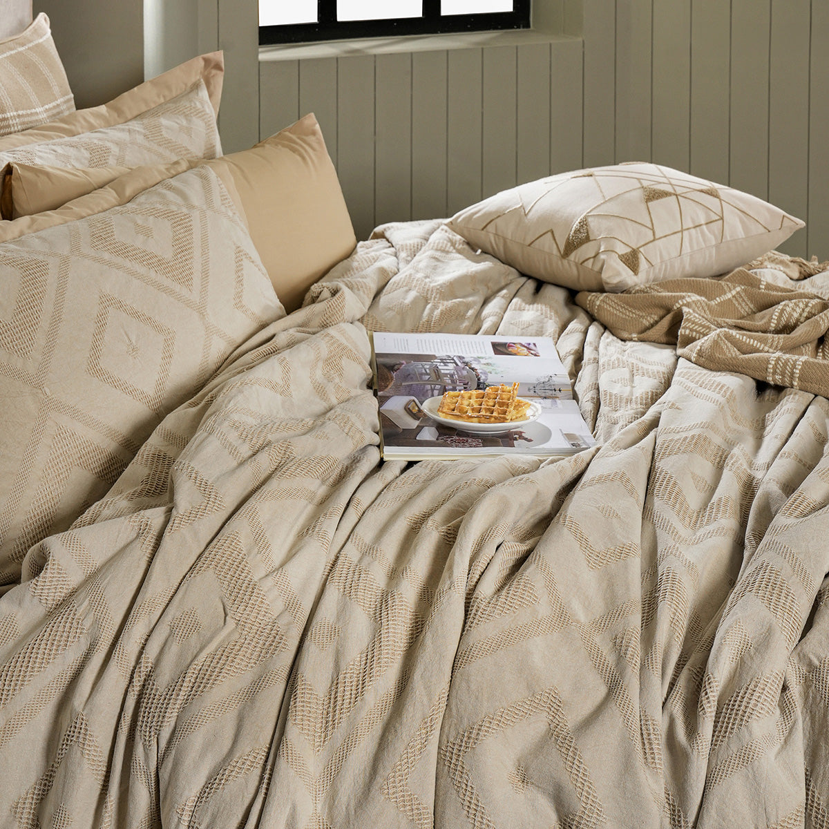 Rurban Elegance Argyl 11 pcs Quilt/Quilted Bed Cover Set Beige