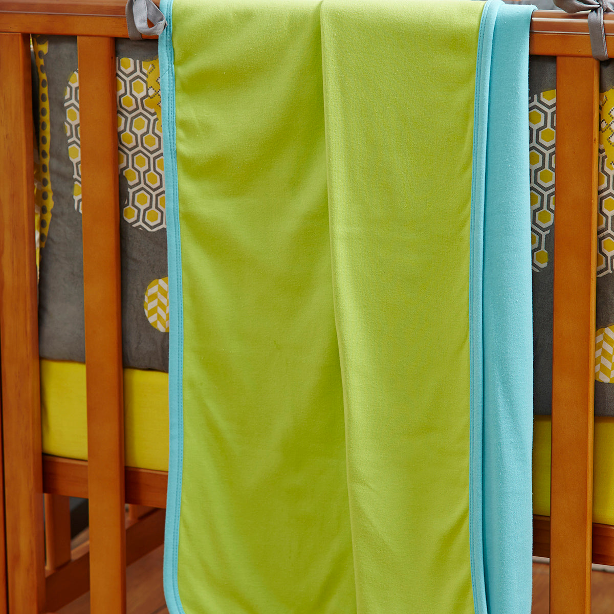 Little Maspar Solid Cotton Comfort Blanket Green
