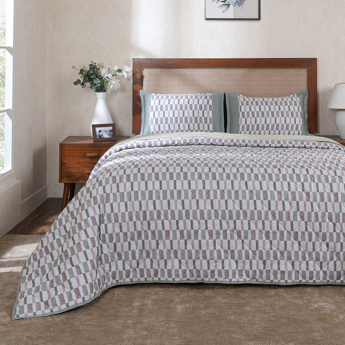 Hermosa Botanic Bloom Tactual Quilt Twilight Green