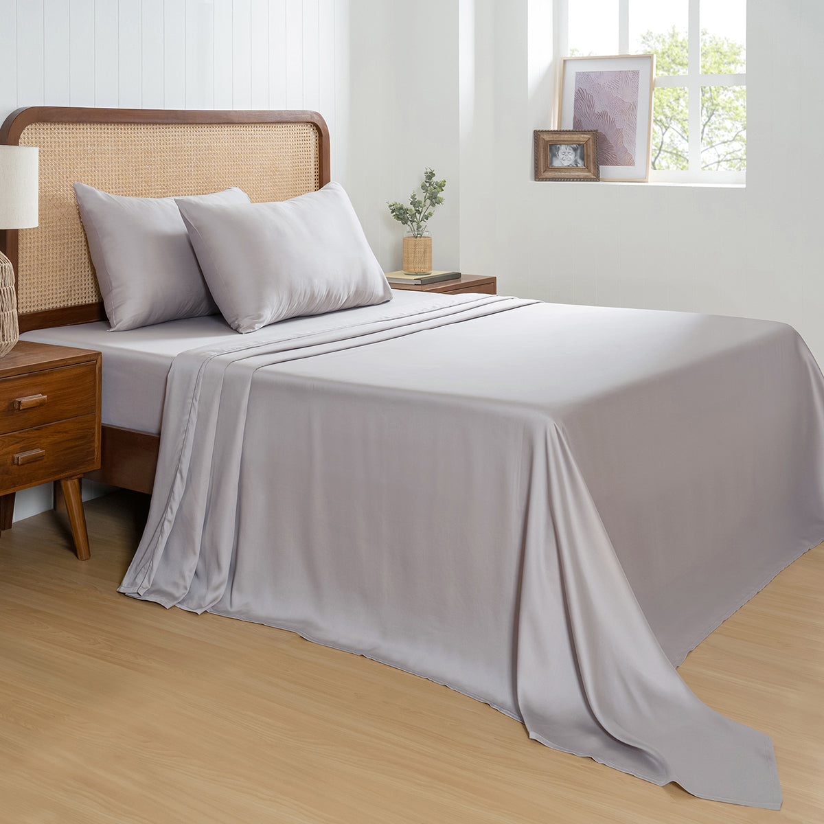 100% Tencel™ Solid Bedsheet with Pillow Case Serene Haven Noemi Grey