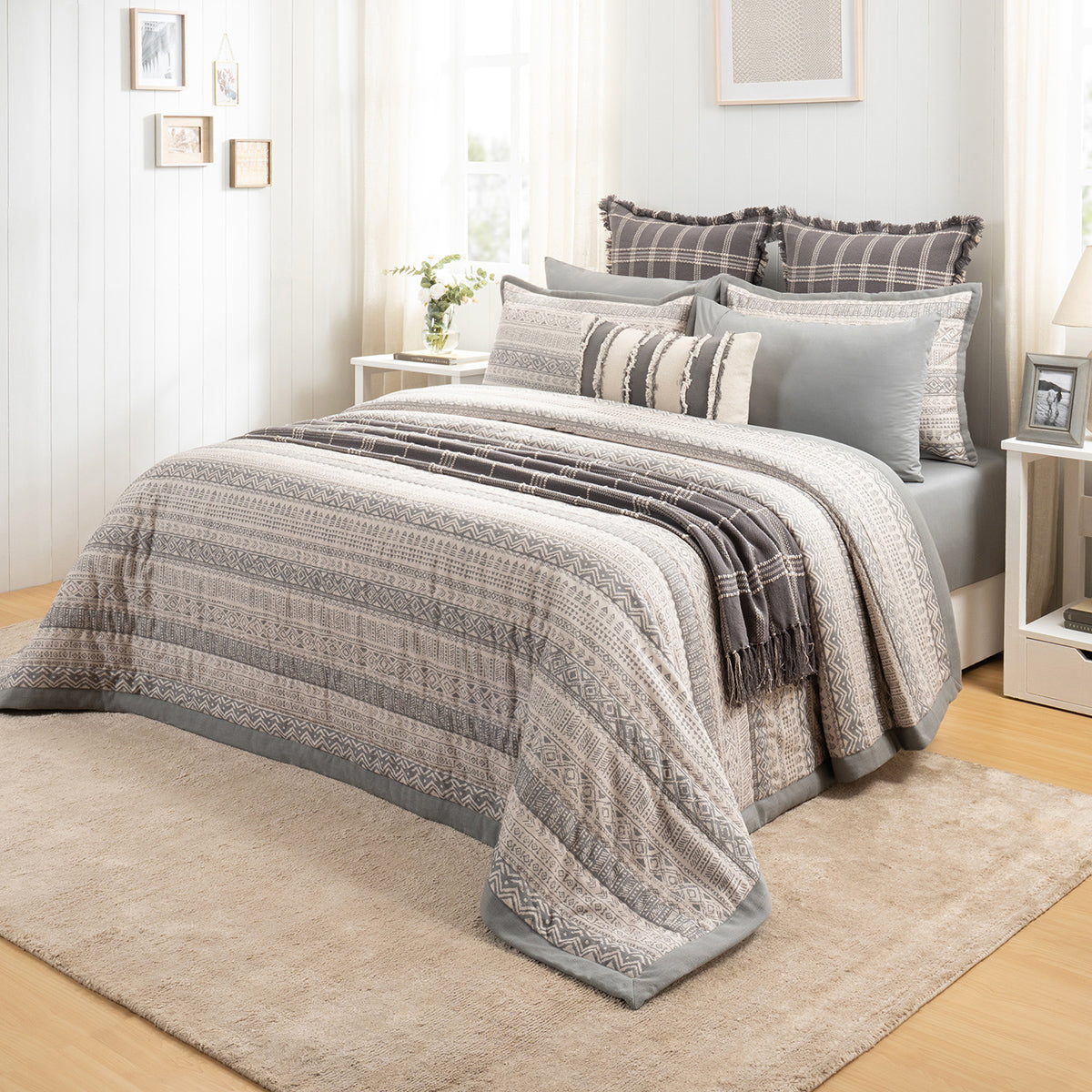 Quilt Set Grey Patternity Print 11Pcs Set Rurban Transit