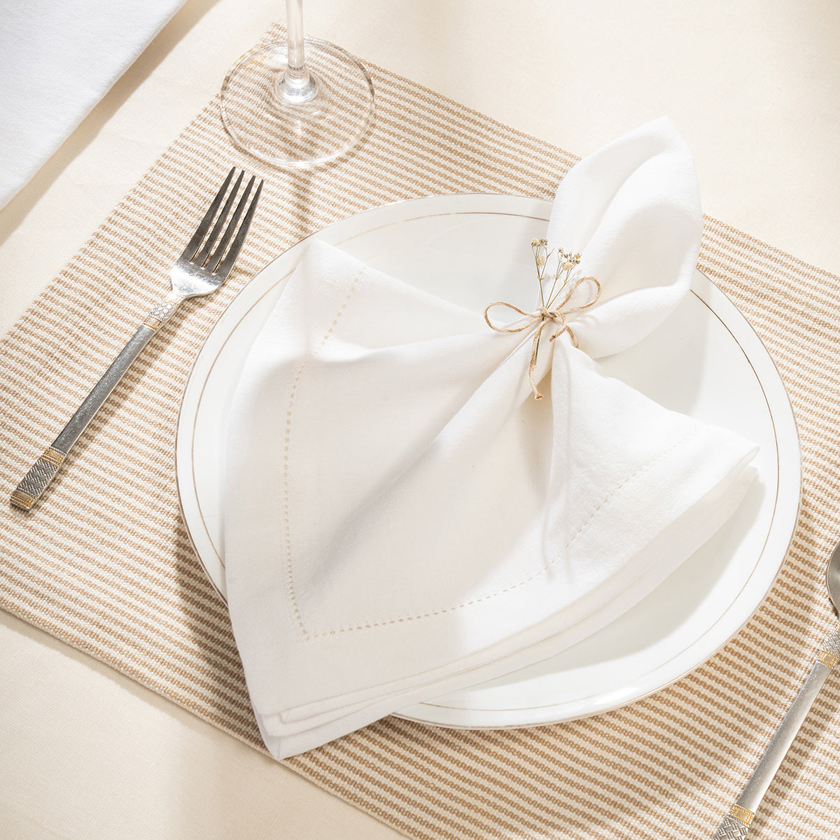 6 Pcs Napkin Set White Soft & Durable Elysian
