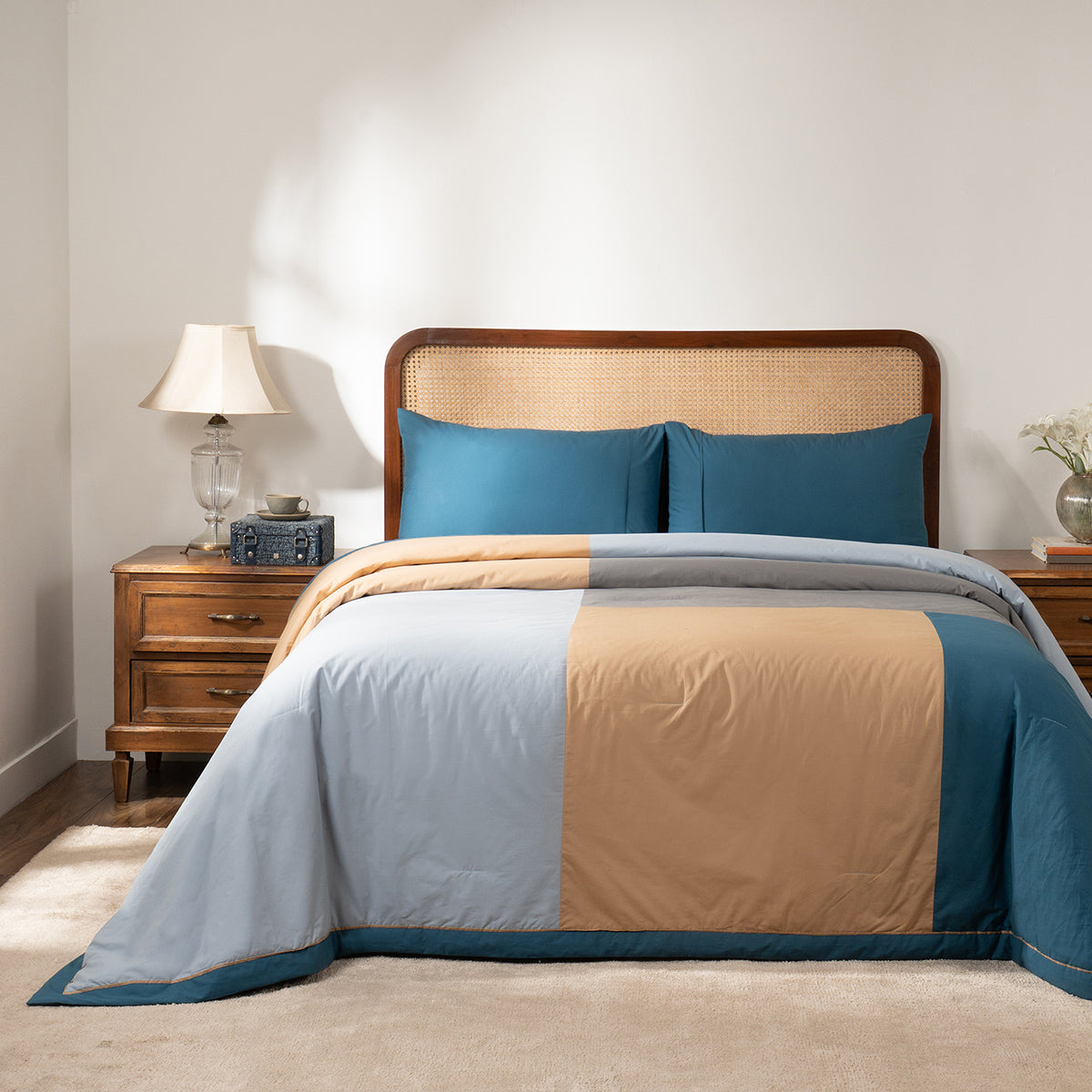 Quilt Set Ideal For Gifting Colorblock Quilt Set Saxsony Blue/Multi