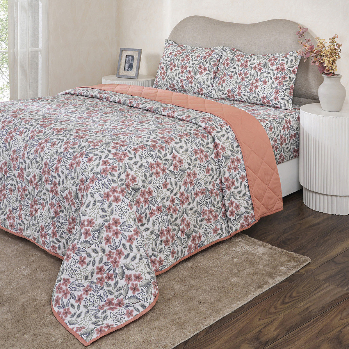 Hermosa Botanic Bloom Fleur Essence 4Pcs Red Quilt Set
