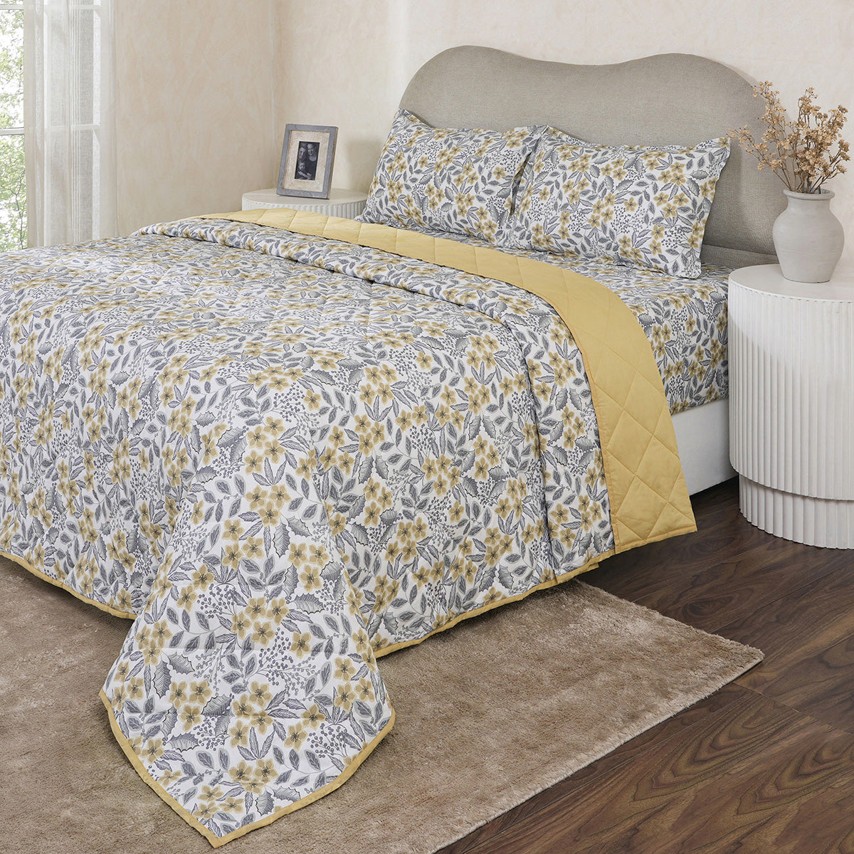 Hermosa Botanic Bloom Fleur Essence 4Pcs Yellow Quilt Set