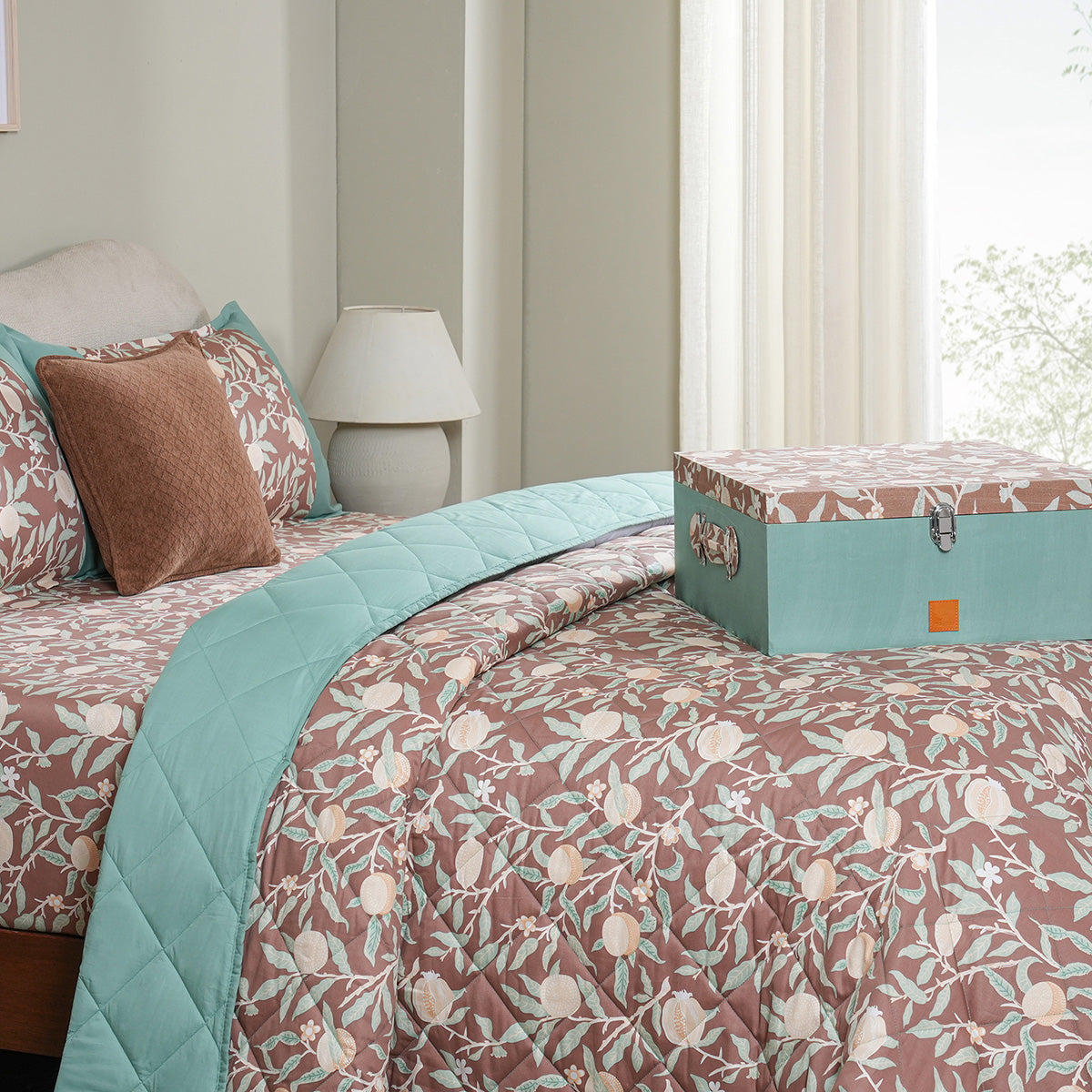 Sensory Bloom Granada 6 pcs Red Bed Box Set