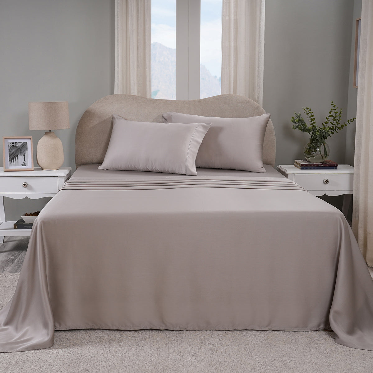 Vintage Noemi Solid 100% Tencelâ„¢ Grey Bed Sheet With Pillow Case