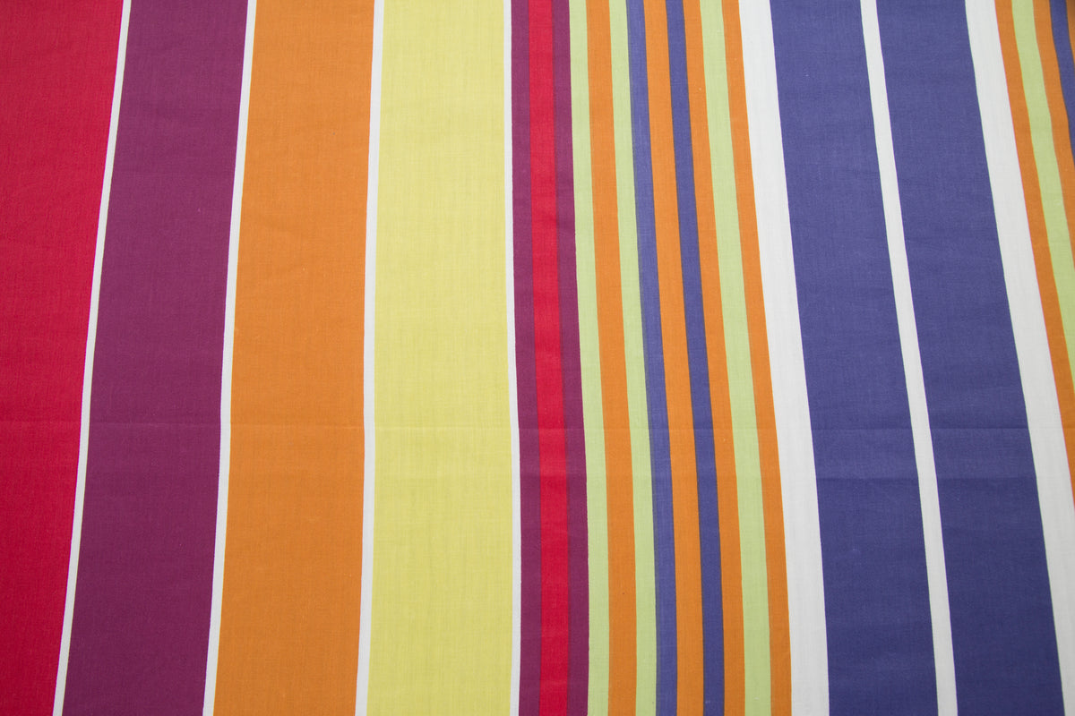 Donatella Isabella Printed 200 TC 100% Cotton Red Bed Sheet with Pillow Case