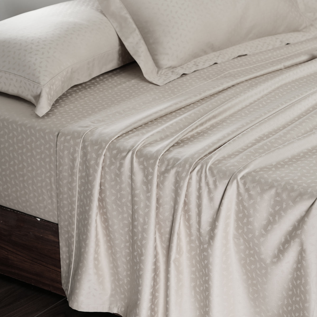 Maspar Leaf Self Jacquard 100% Cotton Ultra Soft Bed Sheet with Pillow Case