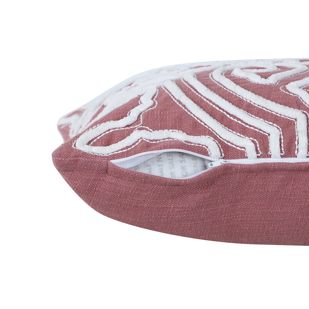 Tranquil Essence Alligator Reflect Embroidered 100% Cotton Peach Cushion Cover