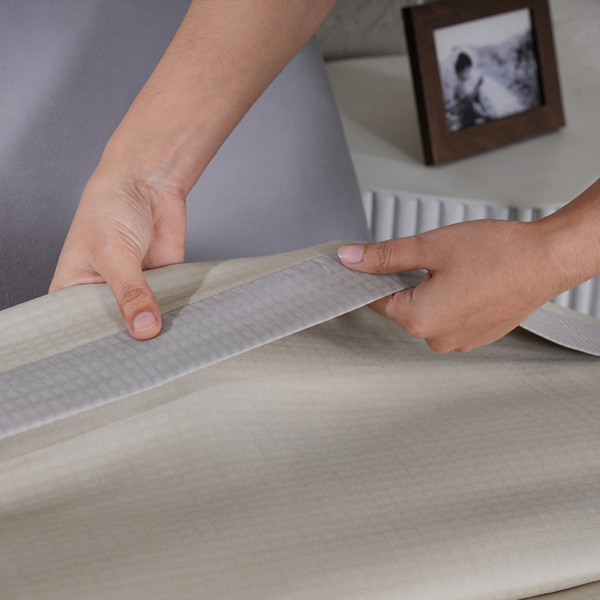 Clear Grid extremely soft Beige Dohar