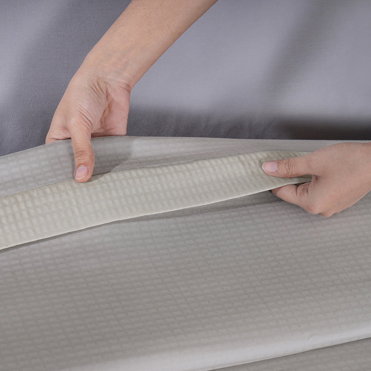 Clear Grid extremely soft Grey Dohar