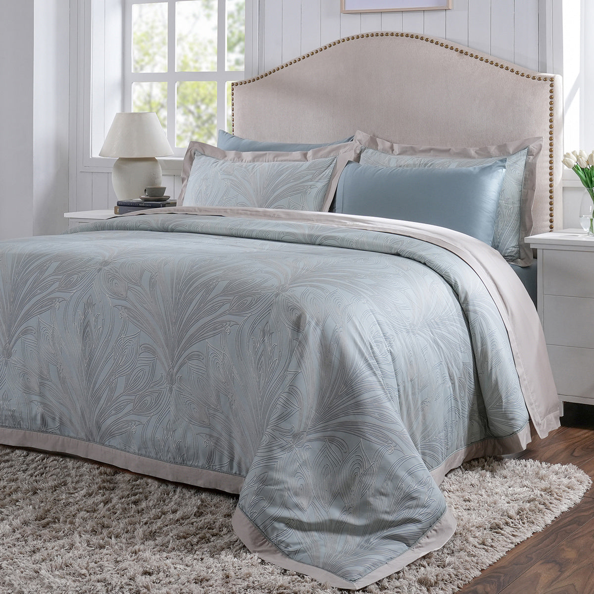 Classical Ornate Baroque Feathering Duvet Cover with Pillow Case Blue