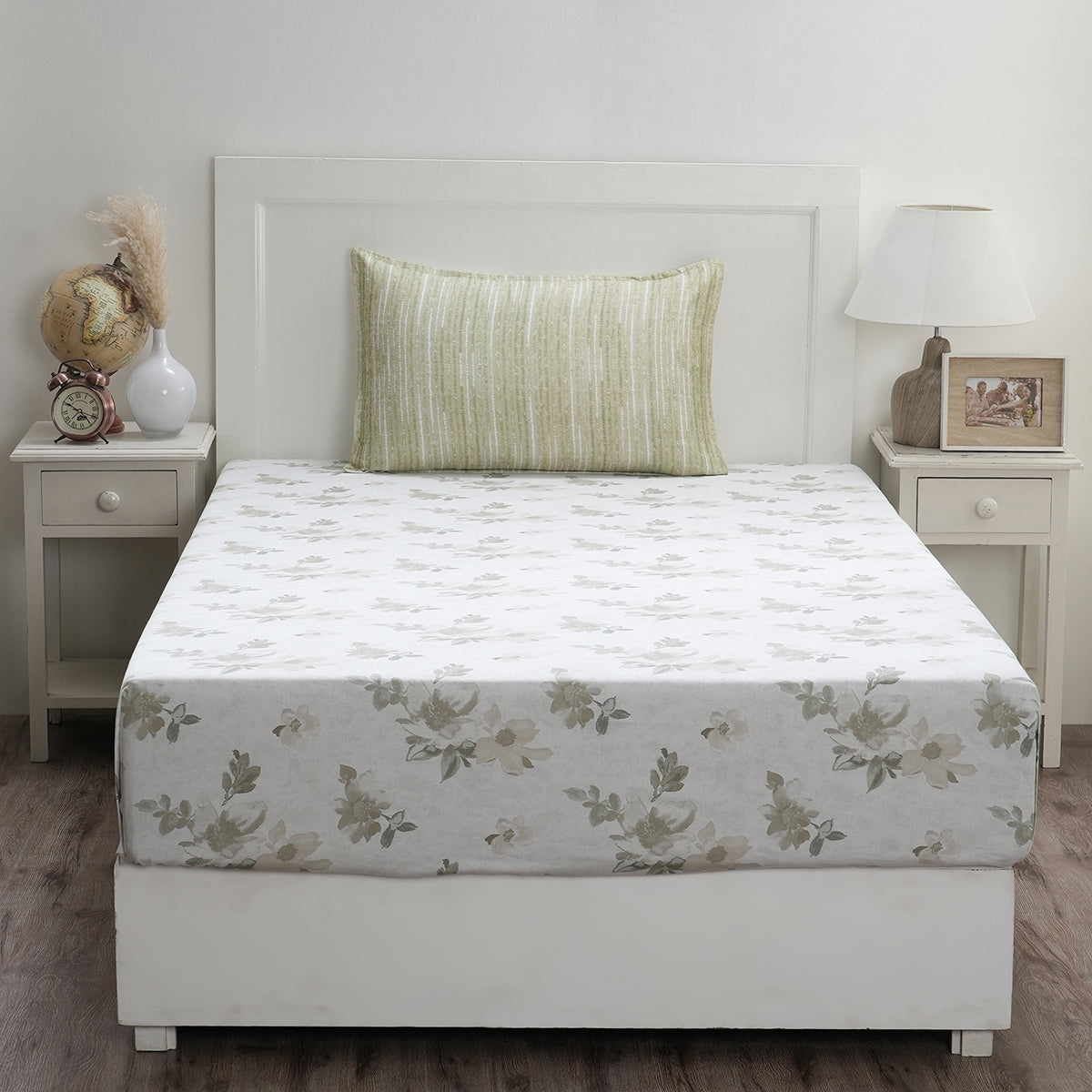 Optimist Bloom 300 TC Everly 100% Cotton Printed Fitted Sheet With Pillow Cover