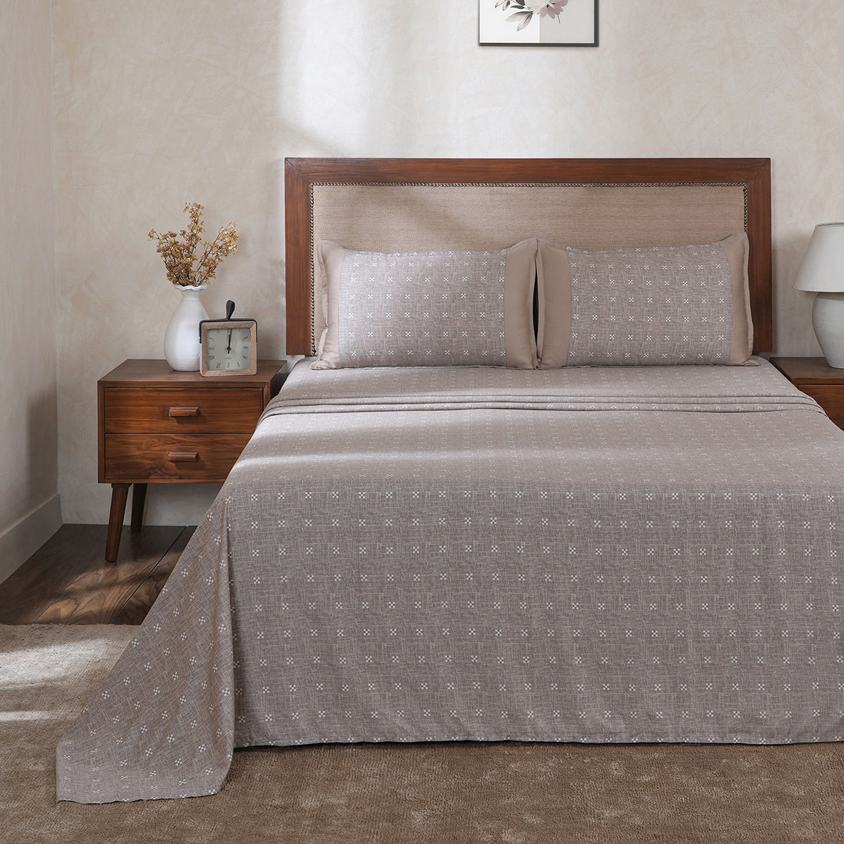 Hermosa Botanic Bloom Artisanal Aura 100% Cotton Printed Bedsheet with Pillow Case Brown