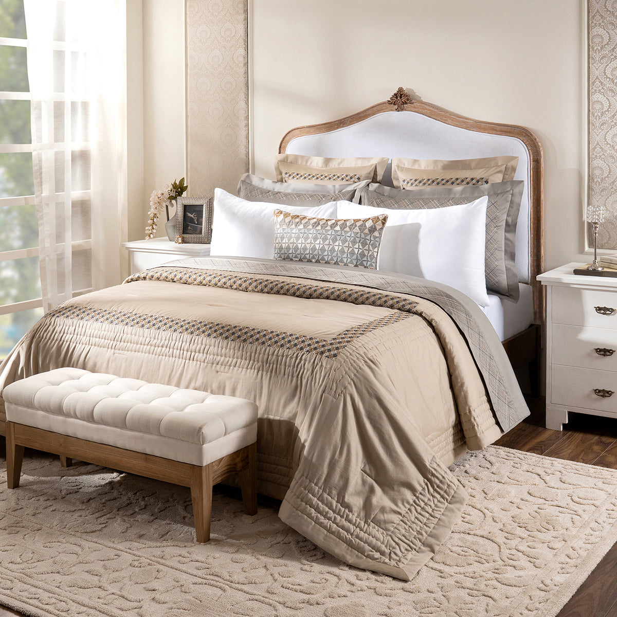Luxe Elegance Chevron Grid 10 Pcs Quilt Set Silver Grey