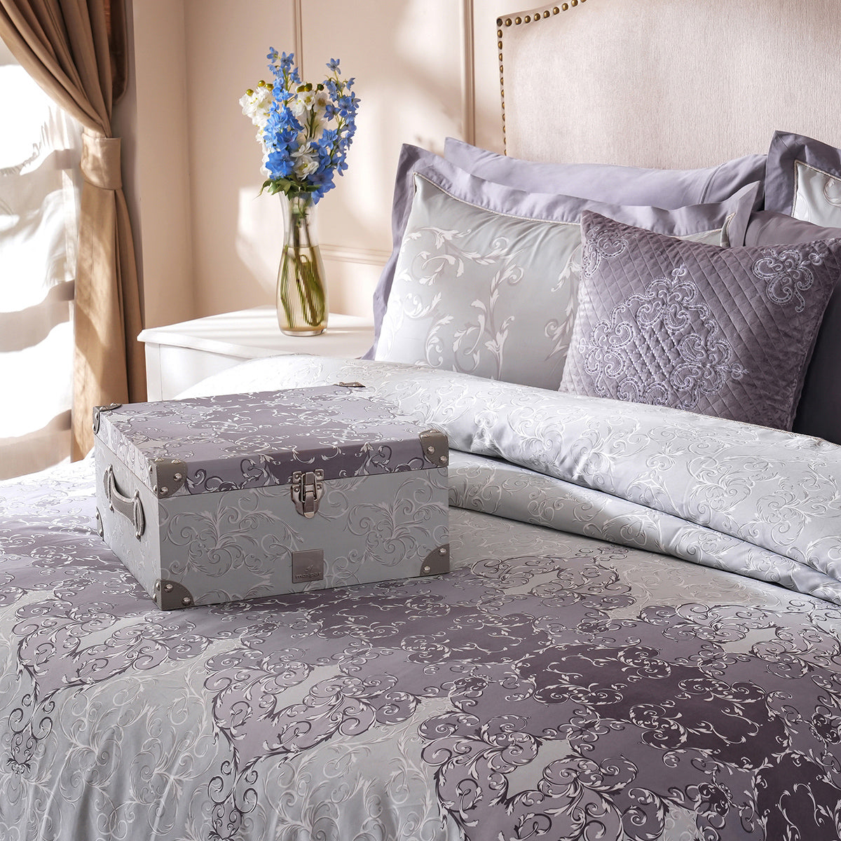 Ornamental Elegance Coronet 8Pcs Duvet Cover Set Purple