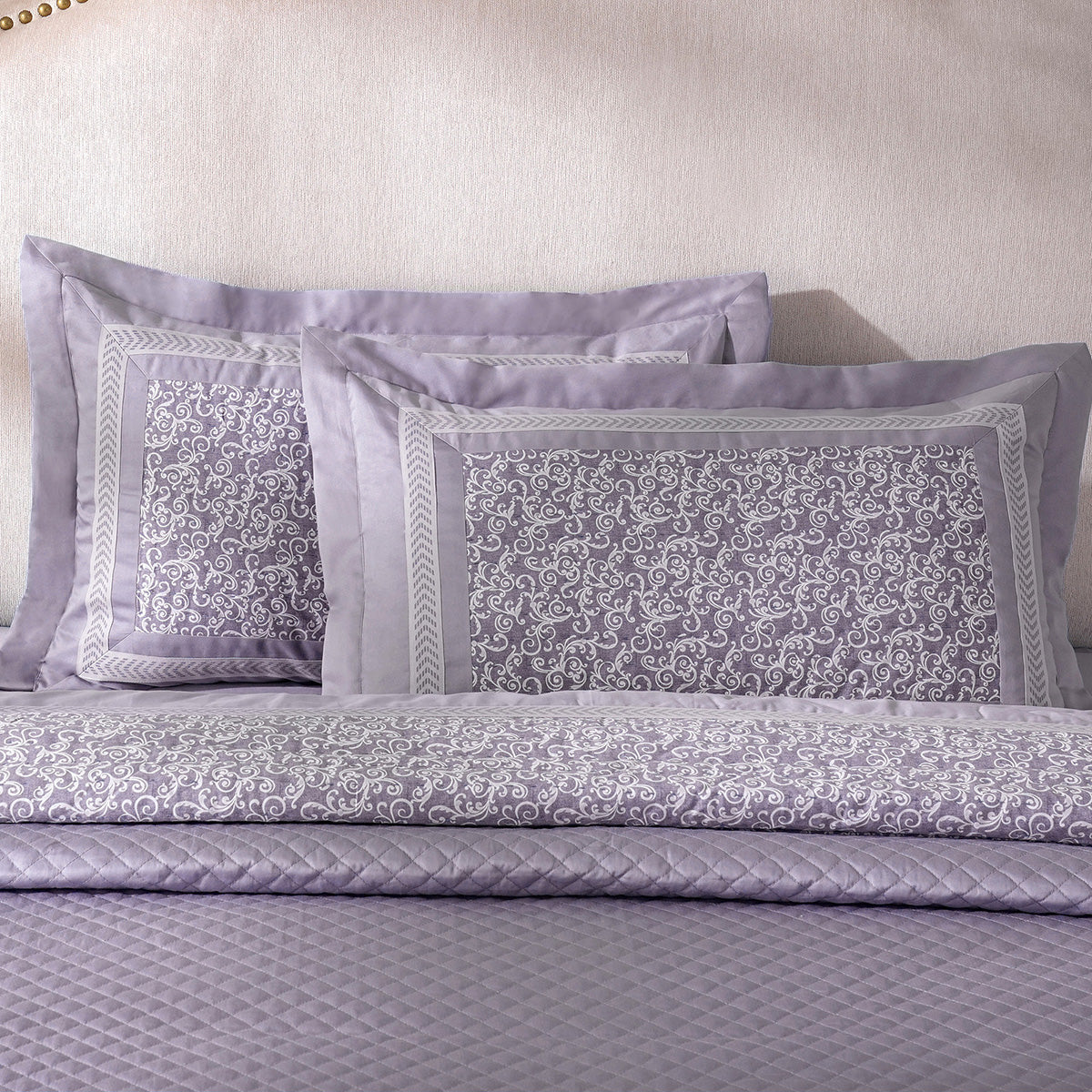 Ornamental Elegance Splendid Fabric-100% Cotton, Filling-100% Polyester Pillow Sham Set Purple