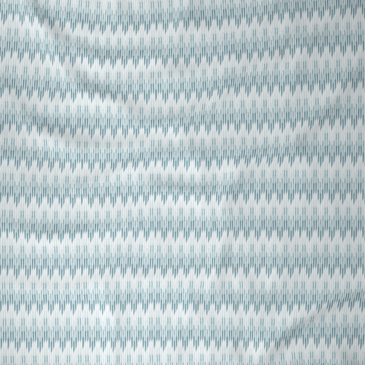 Hermosa Exotic Bouquet Asher Blue Quilt