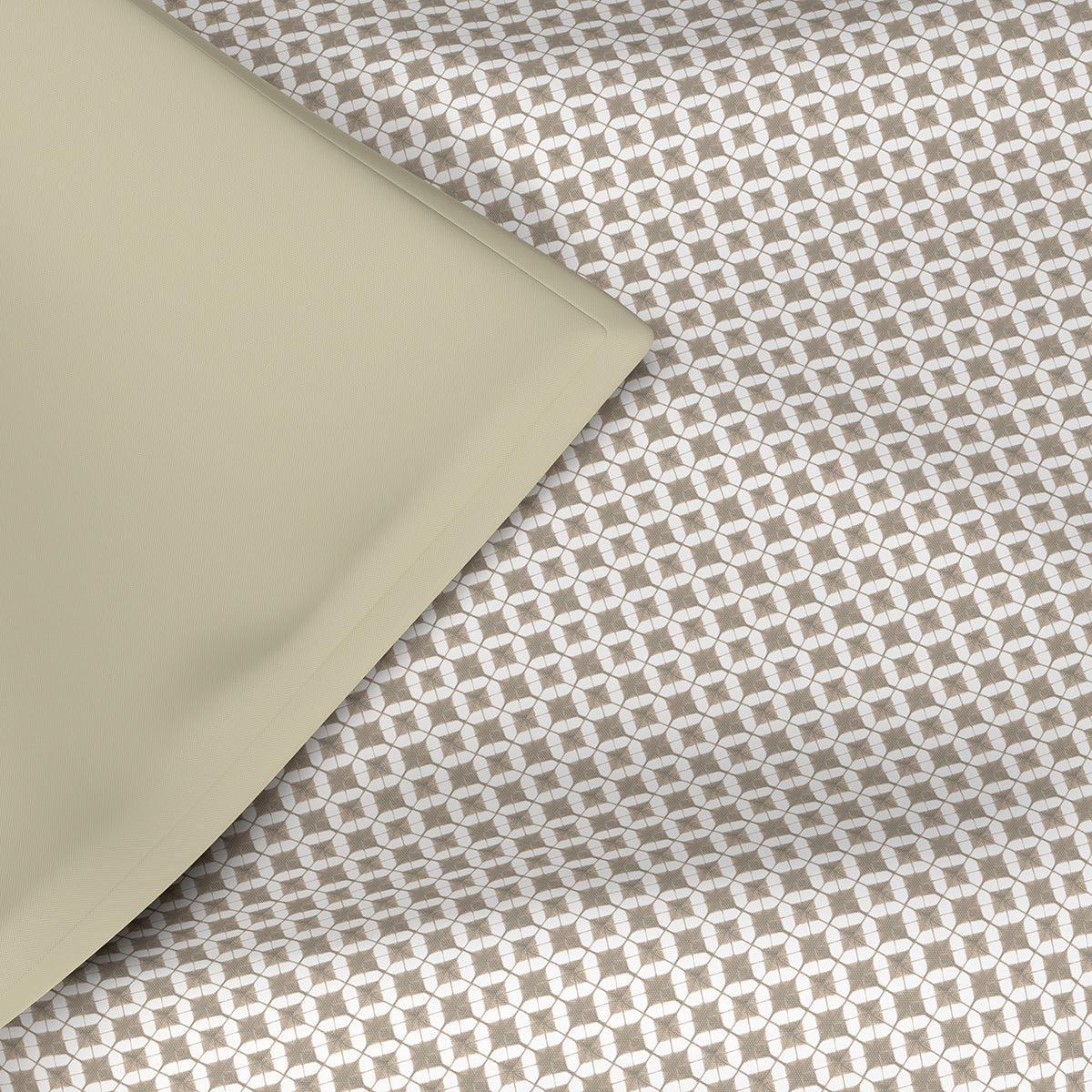 Hermosa Exotic Bouquet Elaine Neutral Quilt