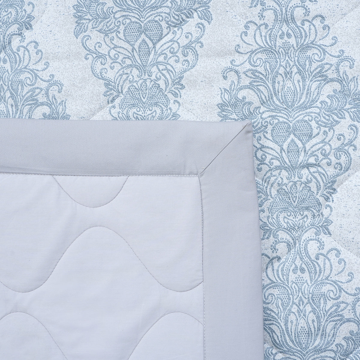 PBS Renaissance Bellissimo Summer AC Quilt/Quilted Bed Cover/Comforter