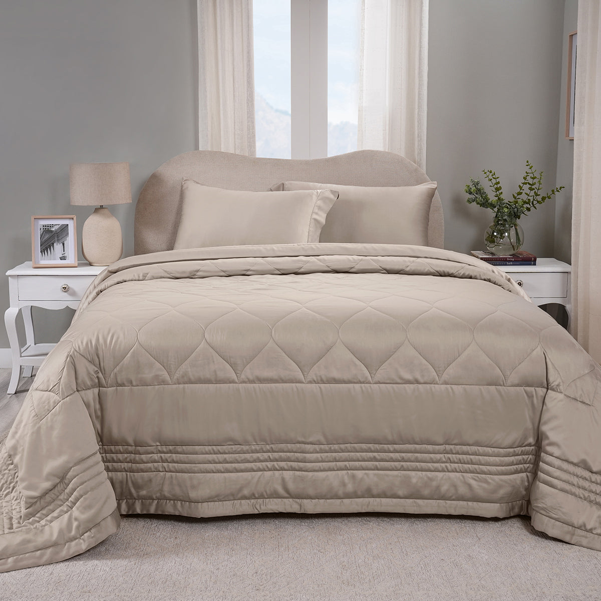 Vintage Noemi Tencel™ Fabric AC Quilt/Quilted Bed Cover/Comforter, Neutral