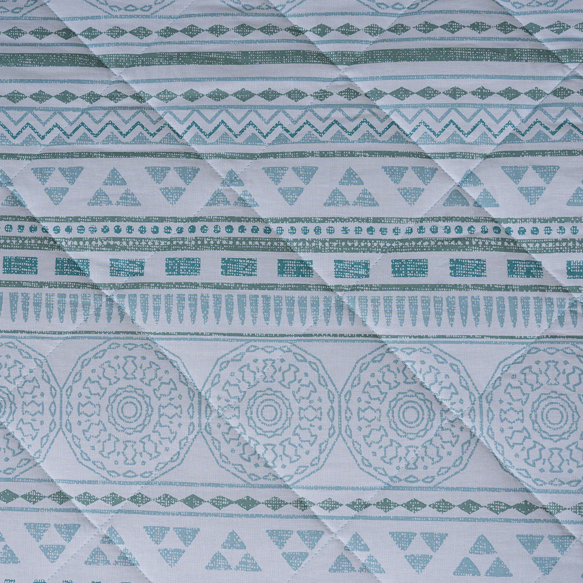 Hermosa Sensory Bloom Allegra Quilt Blue